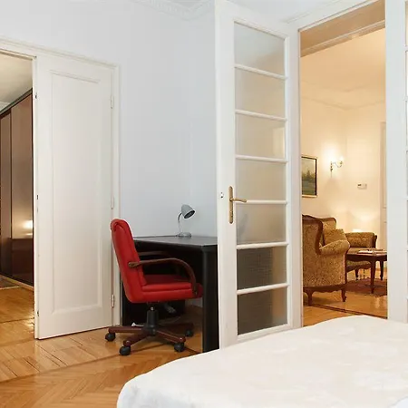 Hotel Belgrade Center-resavska 4*