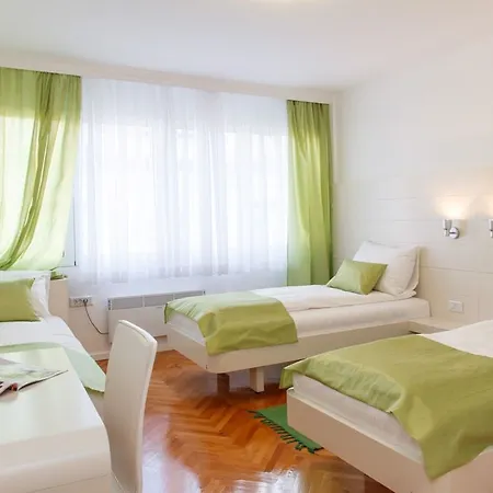 Belgrade Center-resavska 4*