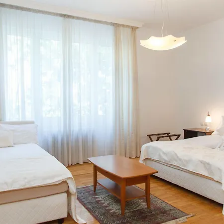 Center-resavska Hotel
